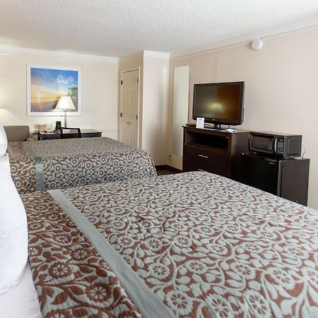 Days Inn By Wyndham Jacksonville Baymeadows Buitenkant foto