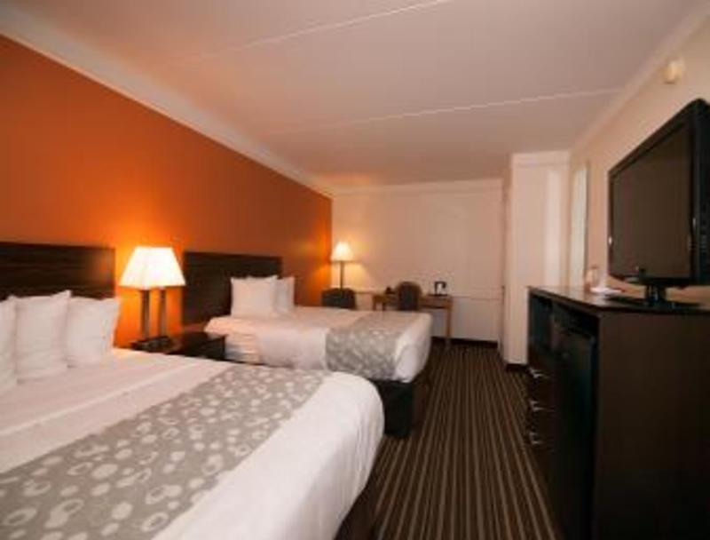 Days Inn By Wyndham Jacksonville Baymeadows Buitenkant foto